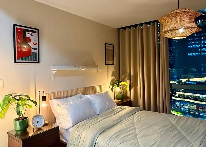 Japandi Haven With Uptown Mall Fountain View One Uptown Bgc Apartment *