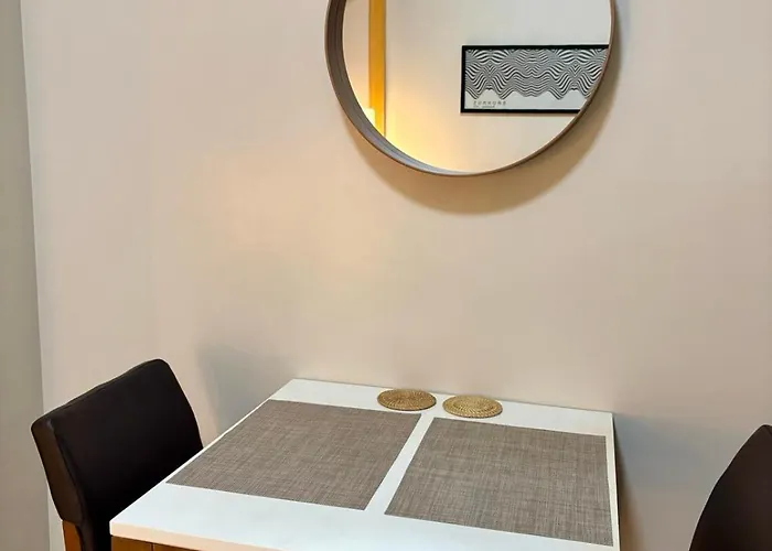 Apartment Japandi Haven With Uptown Mall Fountain View One Uptown Bgc *