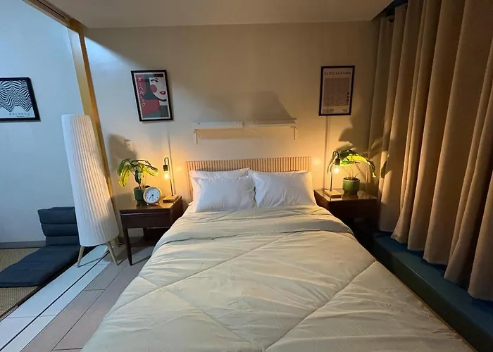 Japandi Haven With Uptown Mall Fountain View One Uptown Bgc Apartment *
